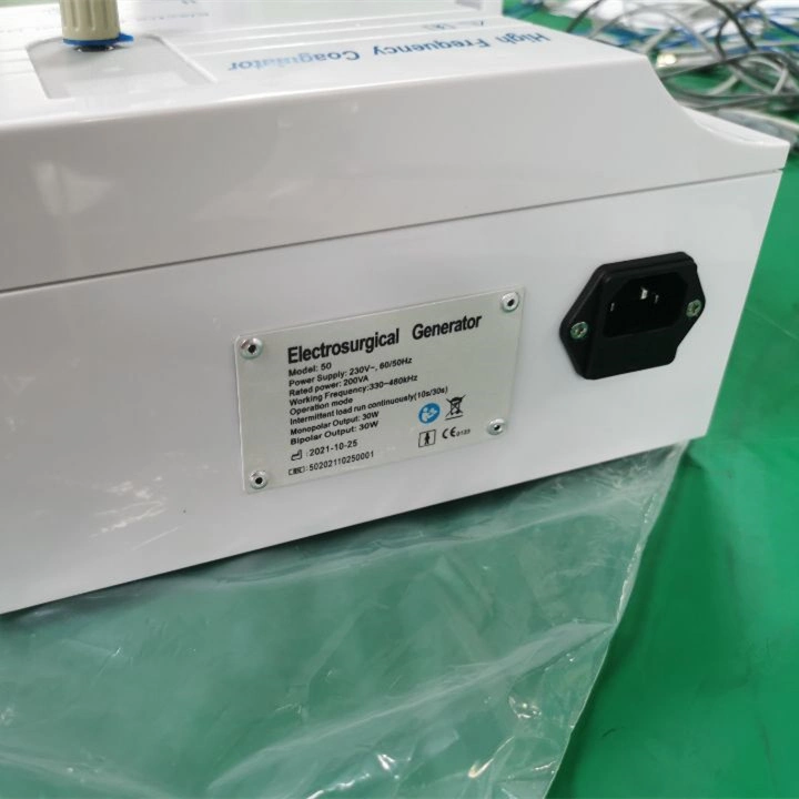 Veterinary Equipment Medical Device 30W Electro Cautery Diathermy Generator Electrosurgical Unit